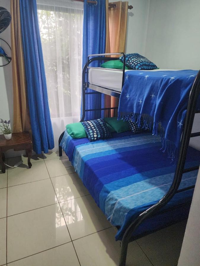 Elegant Villa In La Fortuna With Spacious Backyard Plus Very Private Pool & Parking Exterior foto